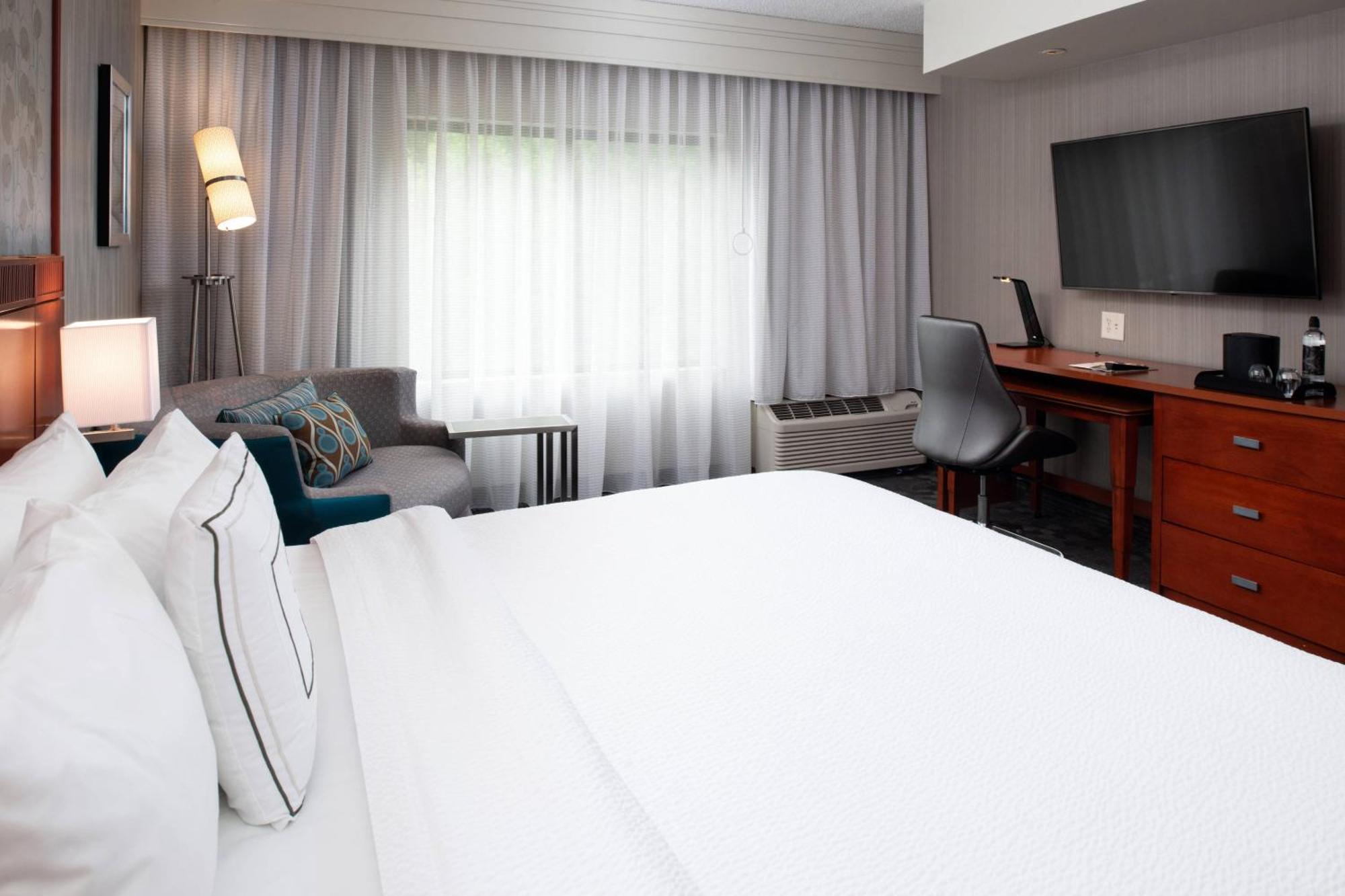 Courtyard High Point Ξενοδοχείο Εξωτερικό φωτογραφία